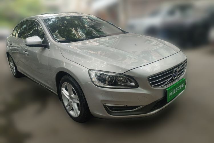 Used Volvo S60 2014 S60L T5 Intelligent Drive Edition Front Right 45 Deg