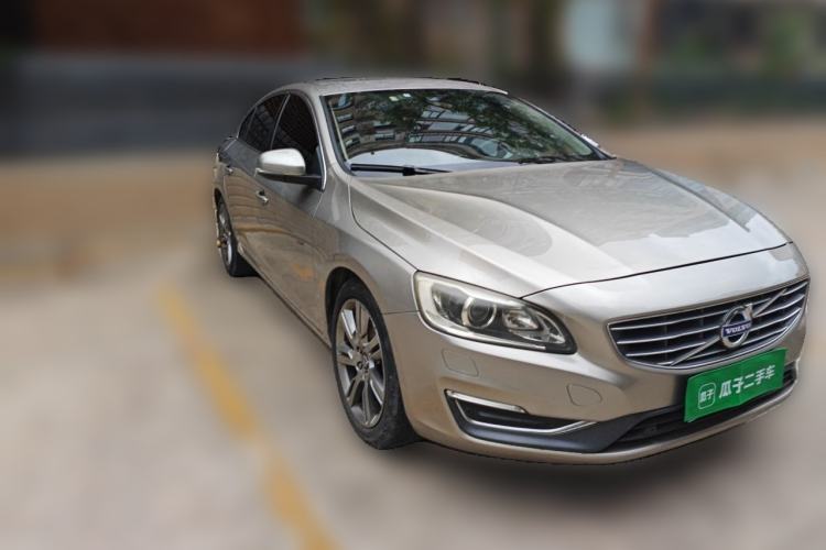 Used Volvo S60 2014 S60L T5 Intelligent Drive Edition Front Right 45 Deg