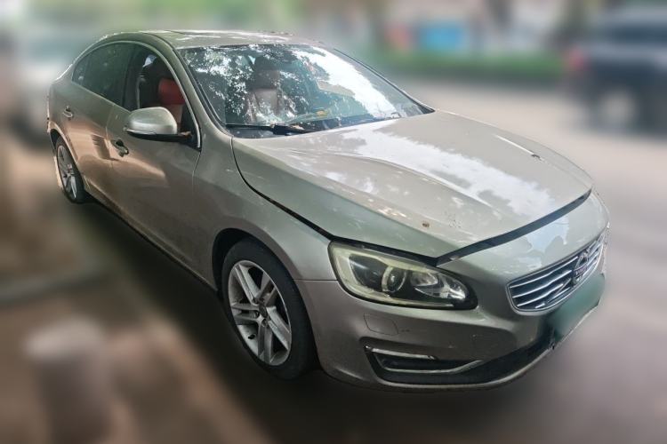 Used Volvo S60 2014 S60L T5 Intelligent Drive Edition Front Right 45 Deg