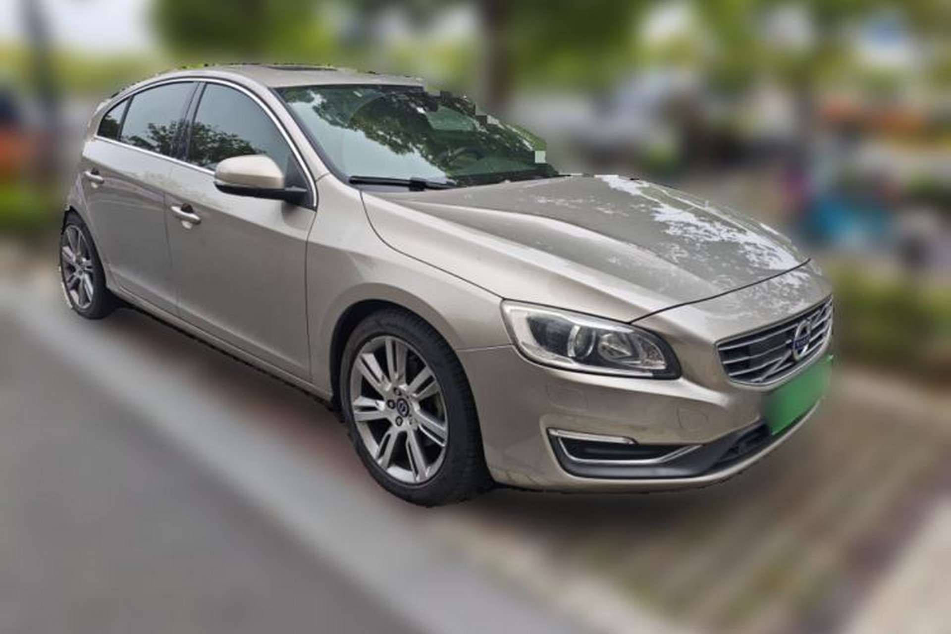Used Volvo S60 2014 S60L T5 Smart Upgrade Edition Front Right 45 Deg