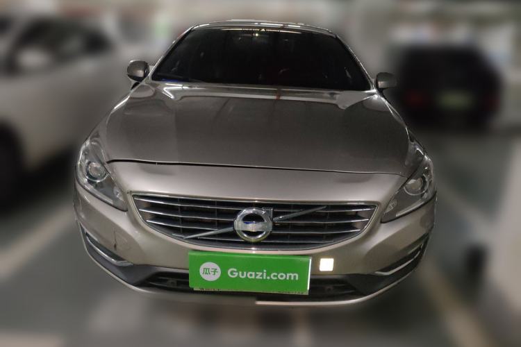Used Volvo S60 2014 S60L 2.0T Zhiyuan Edition Front