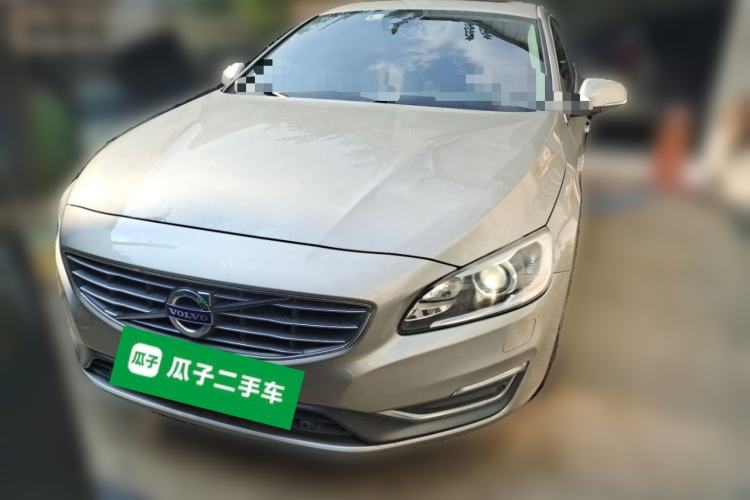 Used Volvo S60 2014 S60L 2.0T Zhiyuan Edition Front