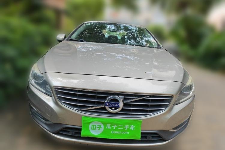 Used Volvo S60 2014 S60L 2.0T Zhiyuan Edition Front