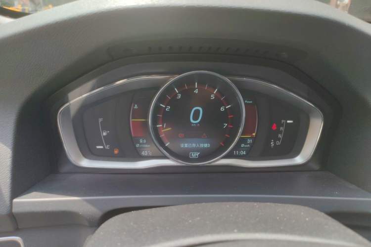 Used Volvo S60 2014 T5 Zhiya Edition Instrument Cluster