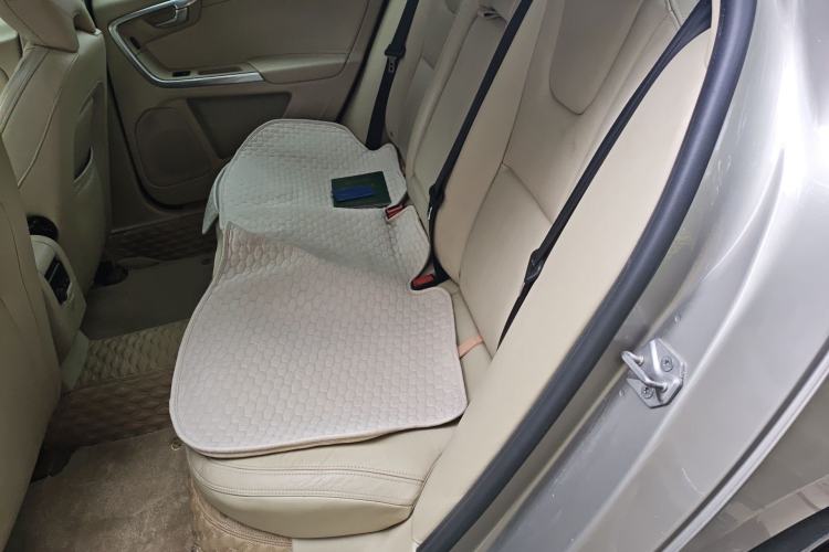 Used Volvo S60 2014 S60L T5 Smart Upgrade Edition Left Rear Seat