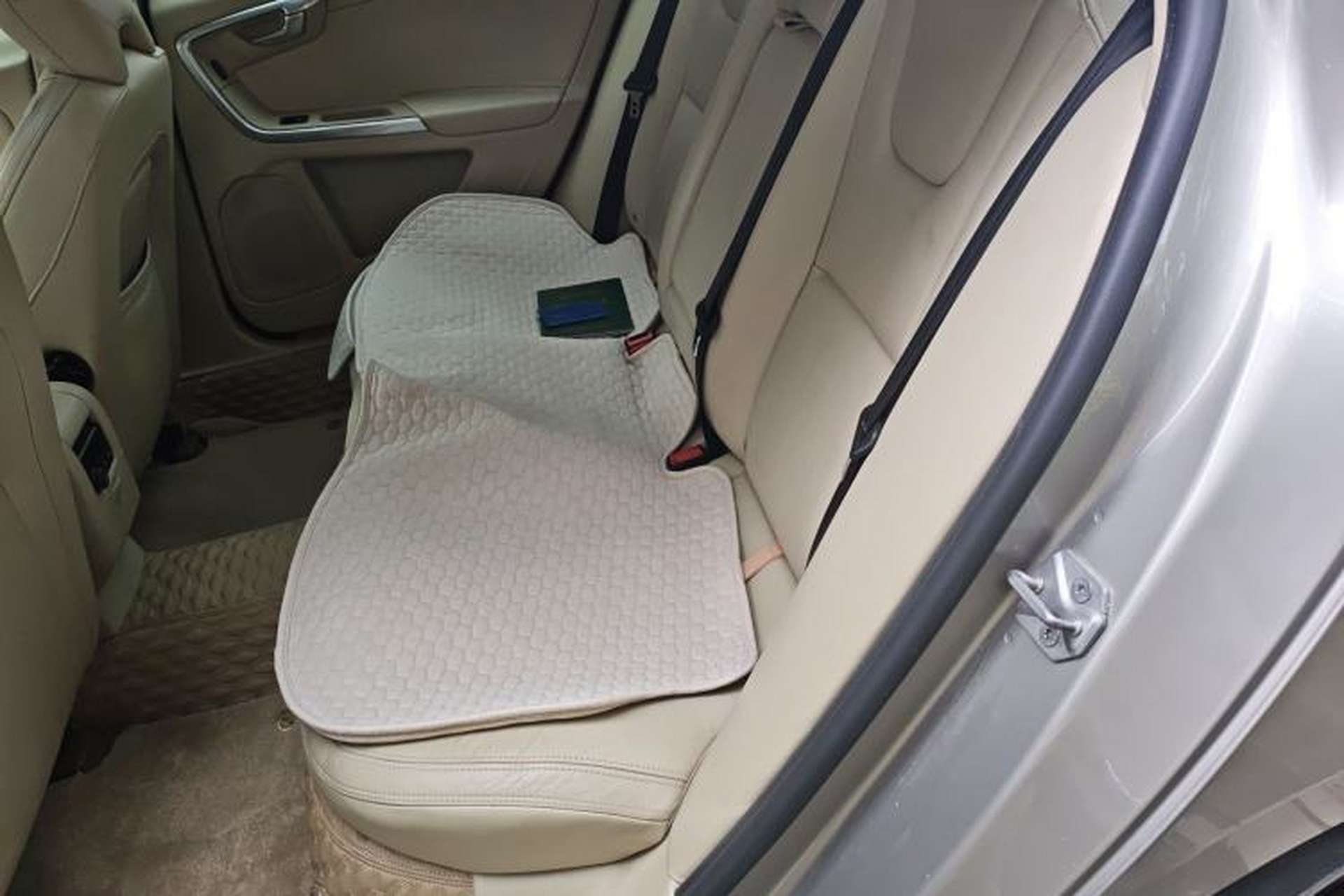 Used Volvo S60 2014 S60L T5 Smart Upgrade Edition Left Rear Seat