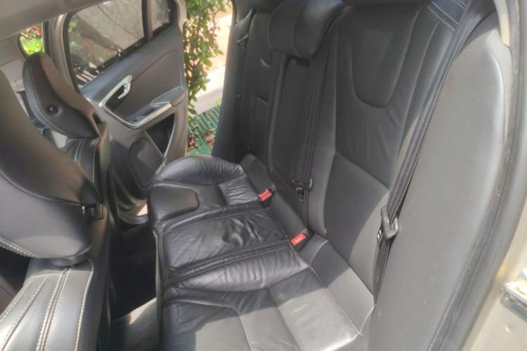 Used Volvo S60 2014 T5 Zhiya Edition Left Rear Seat