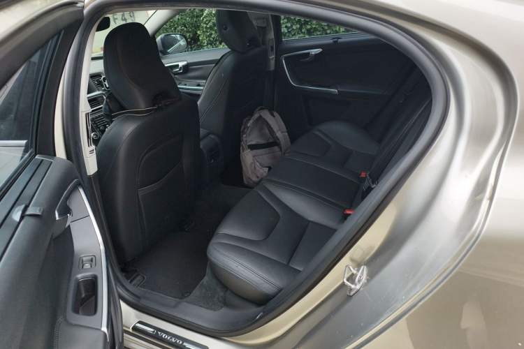 Used Volvo S60 2014 S60L T5 Intelligent Drive Edition Left Rear Seat