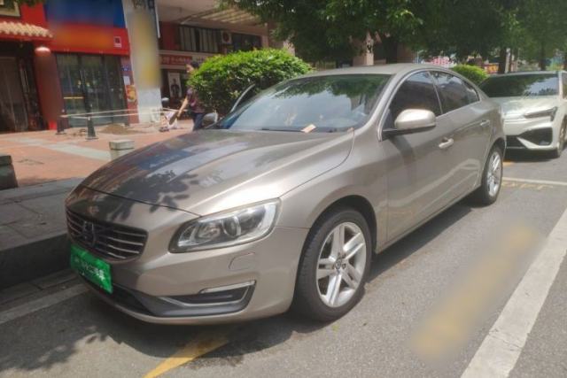 Used Volvo S60 2014 T5 Zhiya Edition