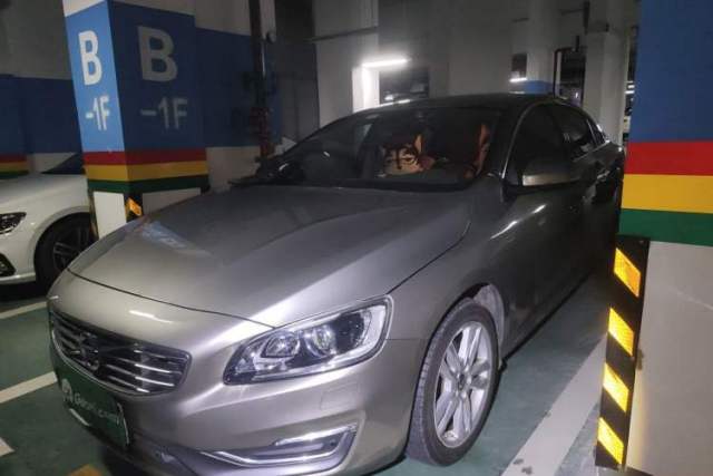 Used Volvo S60 2014 S60L 2.0T Zhiyuan Edition