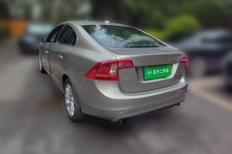 Used Volvo S60 2014 T5 Zhiyi Edition Rear Left 45 Deg