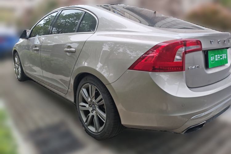 Used Volvo S60 2014 S60L T5 Smart Upgrade Edition Rear Left 45 Deg