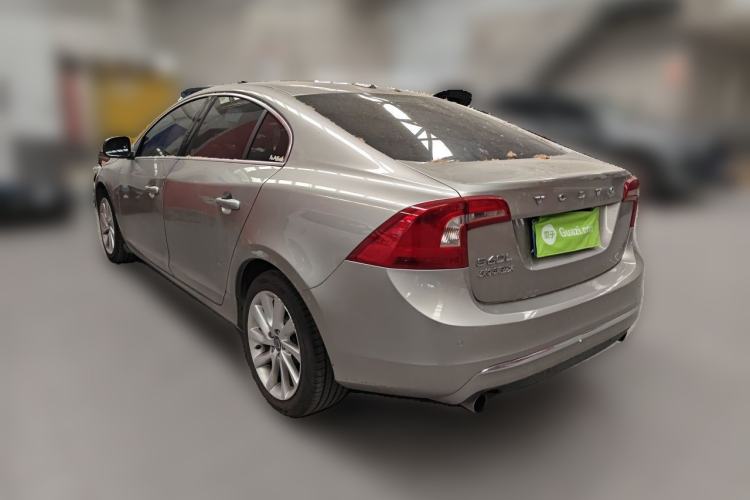 Used Volvo S60 2014 S60L 2.0T Zhiyuan Edition Rear Left 45 Deg