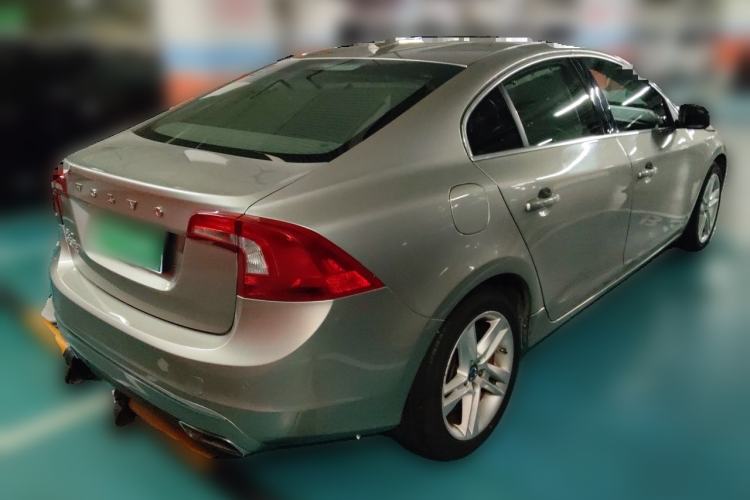 Used Volvo S60 2014 S60L T5 Intelligent Drive Edition Rear Right 45 Deg