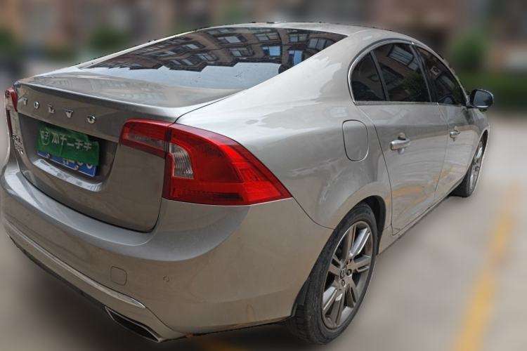 Used Volvo S60 2014 S60L T5 Intelligent Drive Edition Rear Right 45 Deg