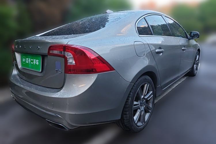 Used Volvo S60 2014 S60L T5 Smart Upgrade Edition Rear Right 45 Deg