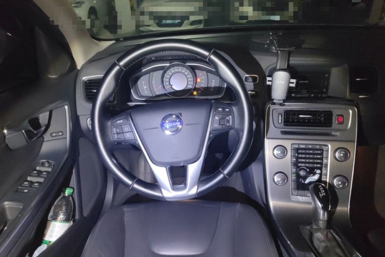 Used Volvo S60 2014 S60L 2.0T Zhiyuan Edition Steering Wheel