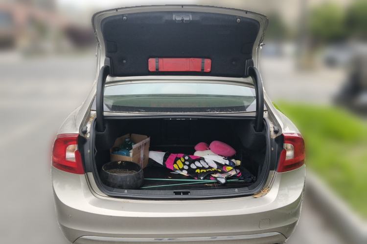 Used Volvo S60 2014 S60L T5 Smart Upgrade Edition Trunk