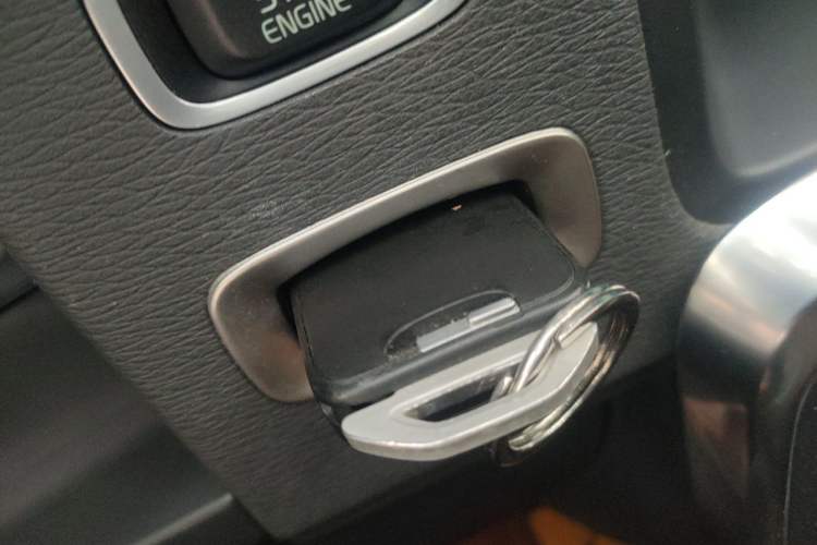 Used Volvo S60 2014 S60L T5 Intelligent Drive Edition Vehicle Key