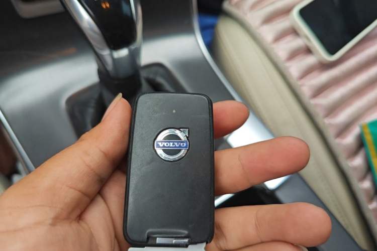 Used Volvo S60 2014 S60L T5 Intelligent Drive Edition Vehicle Key