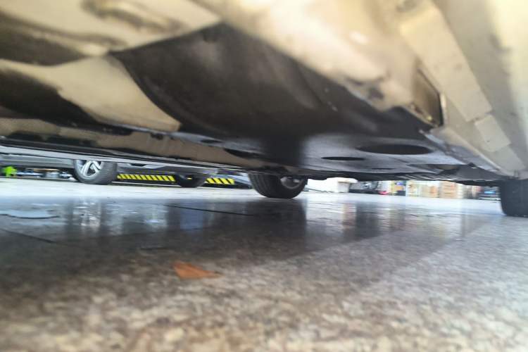 Used Volvo S60 2014 S60L T5 Intelligent Drive Edition Chassis Front Left