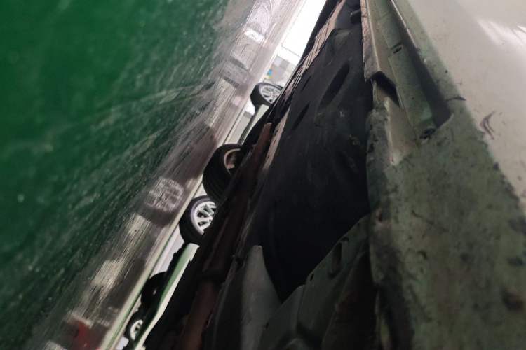Used Volvo S60 2014 T5 Zhiya Edition Chassis Front Right