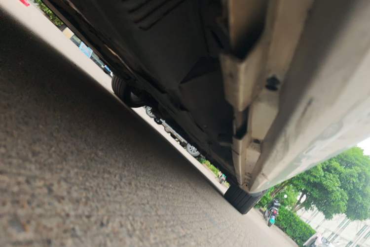 Used Volvo S60 2014 S60L 2.0T Zhiyuan Edition Chassis Rear Right