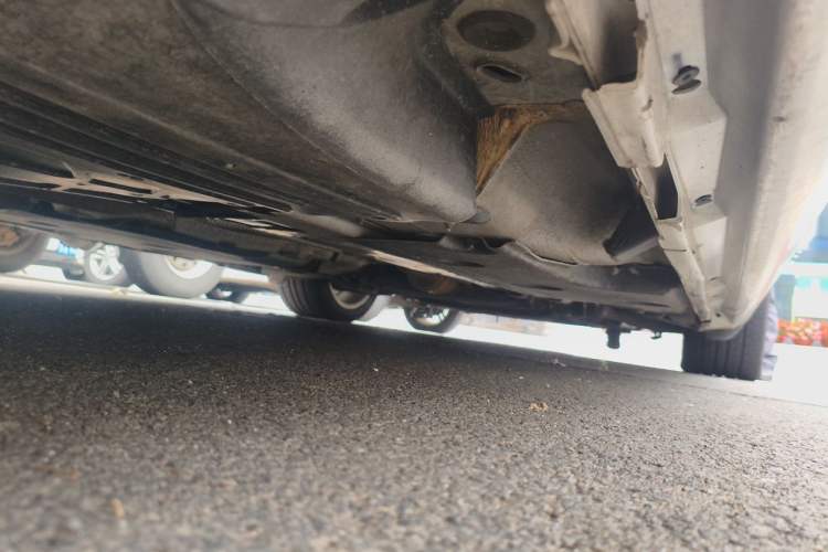 Used Volvo S60 2014 S60L 2.0T Zhiyuan Edition Chassis Rear Right
