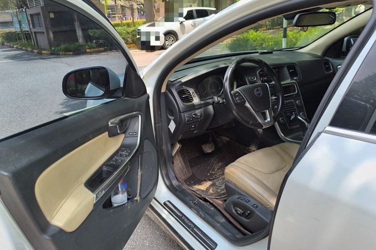 Used Volvo S60 2014 T5 Zhiyi Edition Driver Seat