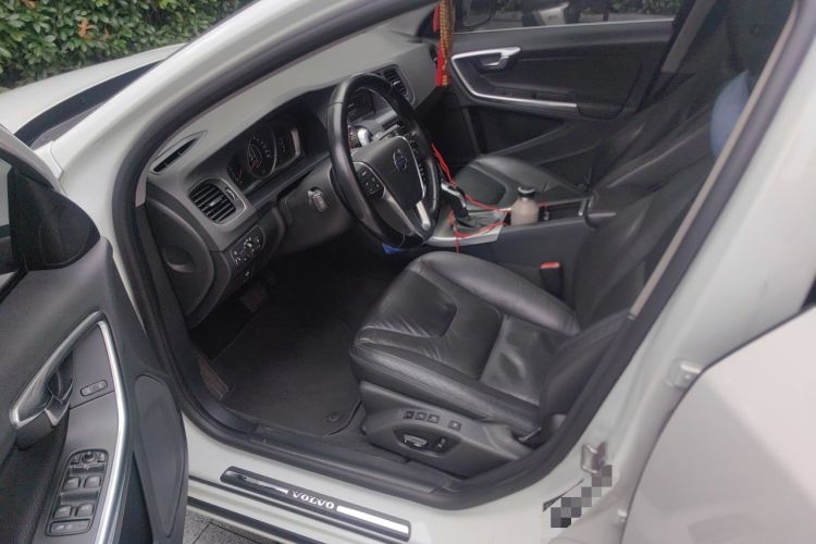 Used Volvo S60 2014 T5 Zhiyi Edition Driver Seat