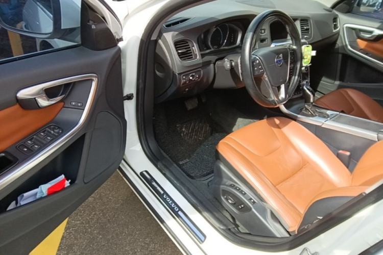Used Volvo S60 2014 S60L T5 Smart Upgrade Edition Driver Seat