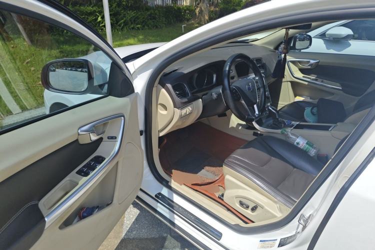 Used Volvo S60 2014 S60L T5 Intelligent Drive Edition Driver Seat