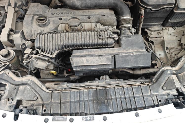 Used Volvo S60 2014 S60L T5 Intelligent Drive Edition Engine Bay