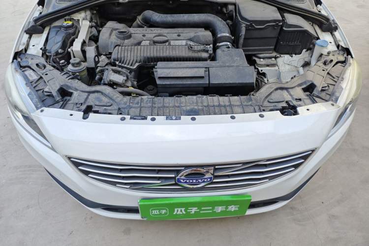 Used Volvo S60 2014 S60L T5 Intelligent Drive Edition Engine Bay