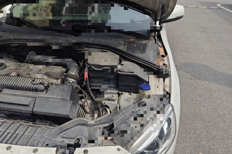 Used Volvo S60 2014 S60L T5 Intelligent Drive Edition Engine Bay Left