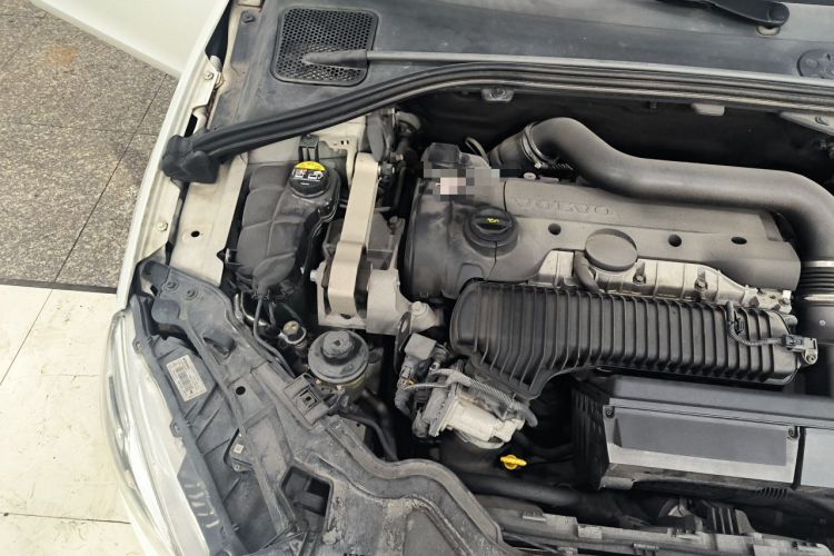 Used Volvo S60 2014 S60L T5 Intelligent Drive Edition Engine Bay Right