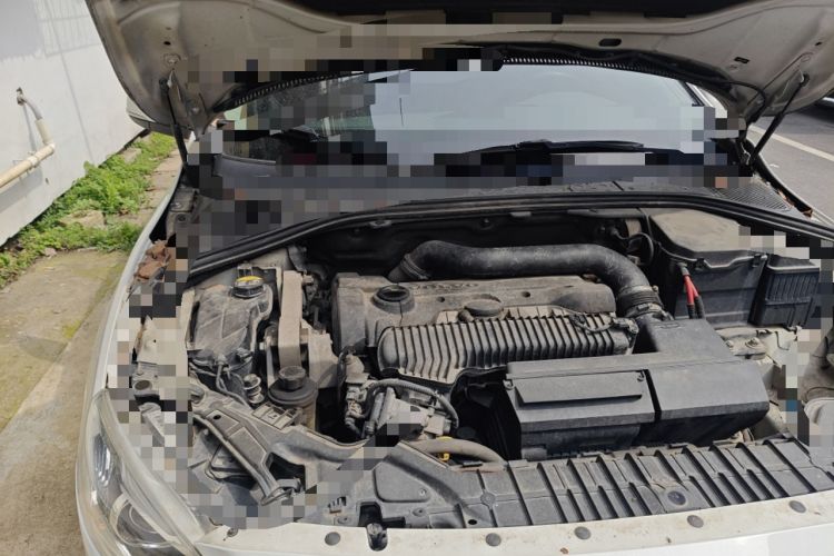 Used Volvo S60 2014 S60L T5 Intelligent Drive Edition Engine Bay Right