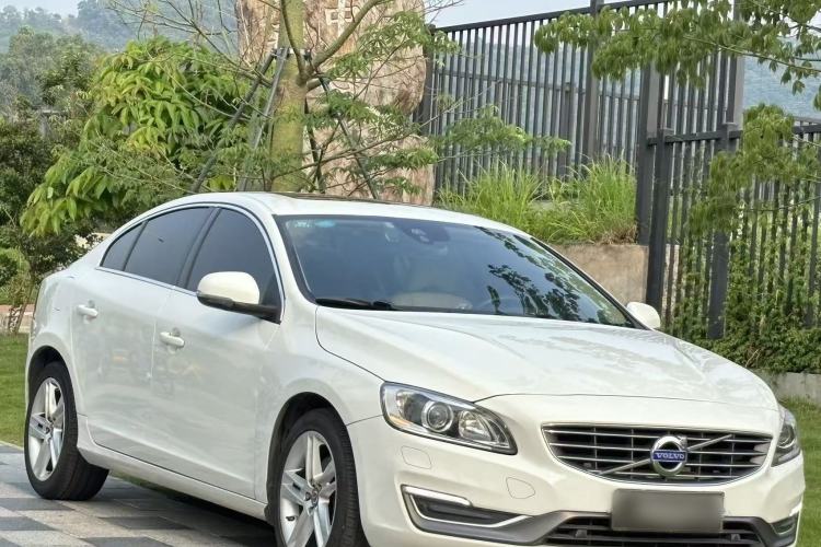 Used Volvo S60 2014 S60L T5 Intelligent Drive Edition Exterior 2