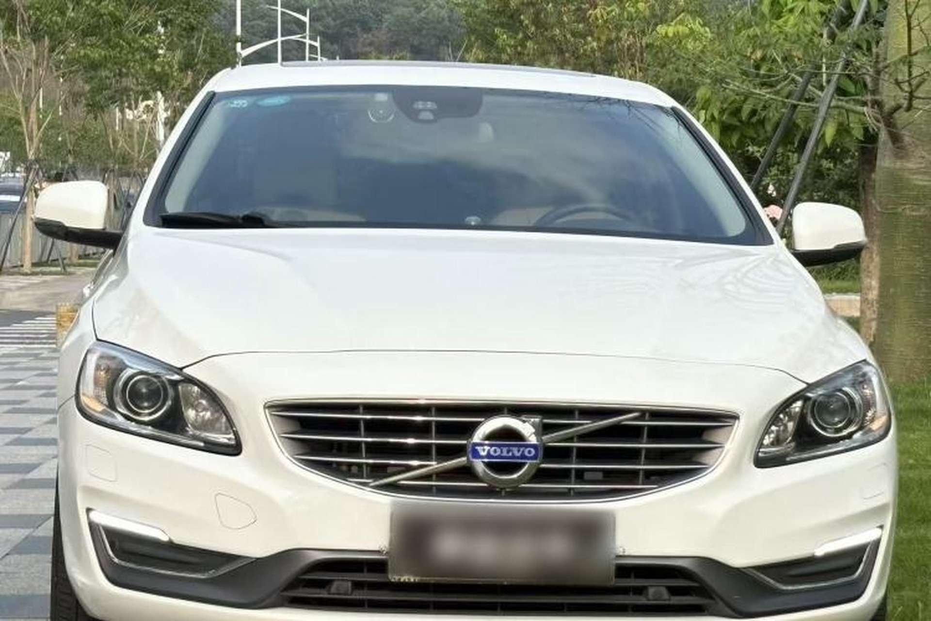 Used Volvo S60 2014 S60L T5 Intelligent Drive Edition Exterior 5