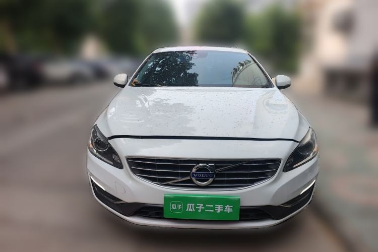 Used Volvo S60 2014 S60L 2.0T Zhiyuan Edition Front