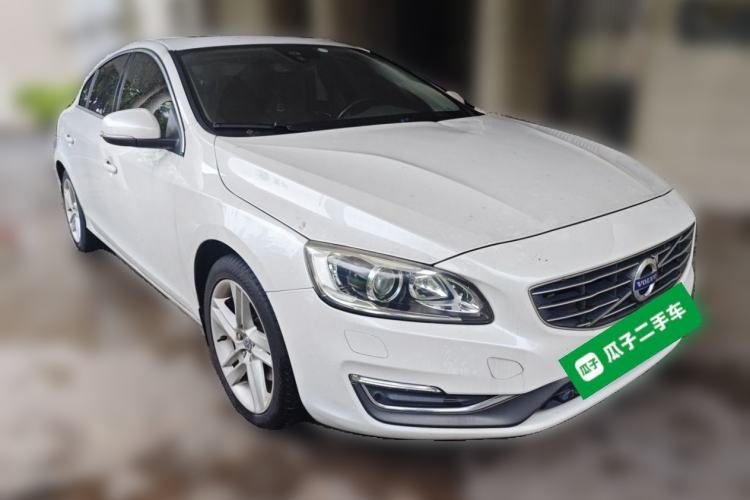 Used Volvo S60 2014 S60L T5 Intelligent Drive Edition Front Right 45 Deg
