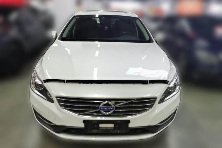Used Volvo S60 2014 S60L 2.0T Zhiyuan Edition Front