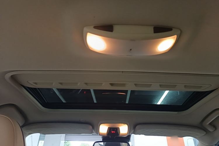 Used Volvo S60 2014 S60L 2.0T Zhiyuan Edition Headliner