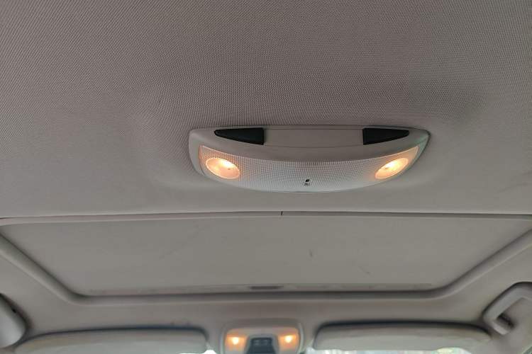 Used Volvo S60 2014 S60L T5 Intelligent Drive Edition Headliner