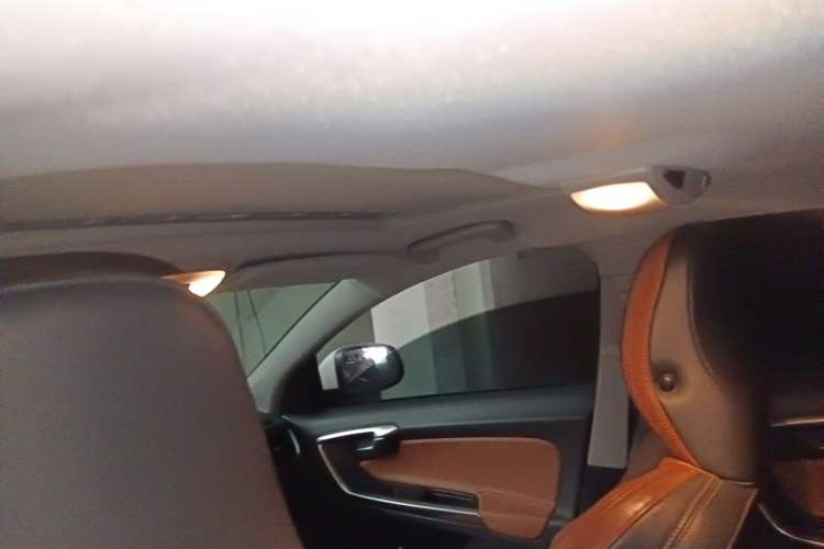 Used Volvo S60 2014 T5 Zhiyi Edition Headliner