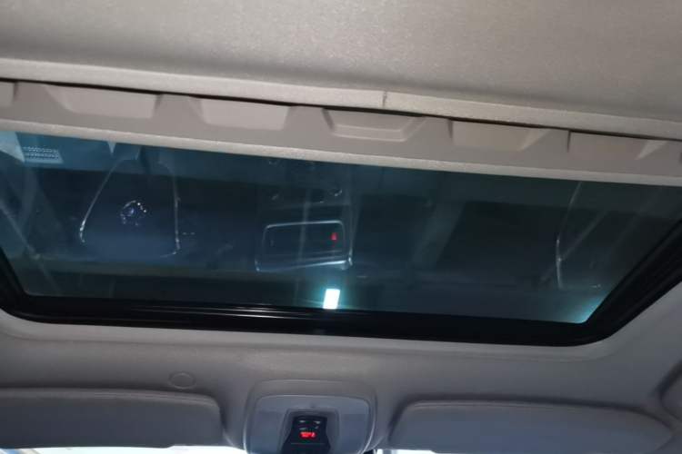 Used Volvo S60 2014 S60L 2.0T Zhiyuan Edition Headliner