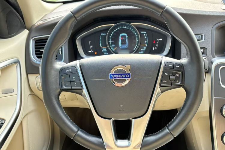 Used Volvo S60 2014 S60L T5 Intelligent Drive Edition Interior 2