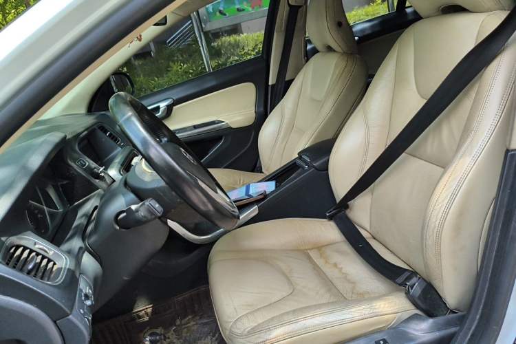 Used Volvo S60 2014 T5 Zhiyi Edition Left Front Seat