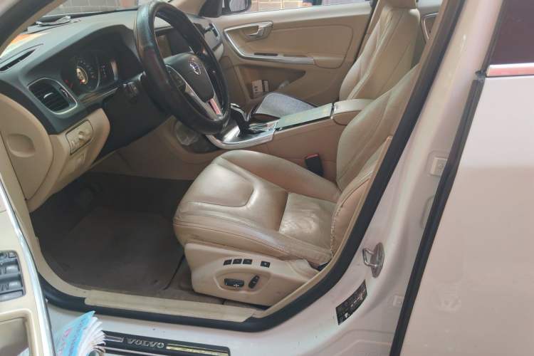 Used Volvo S60 2014 T5 Zhiyi Edition Left Front Seat