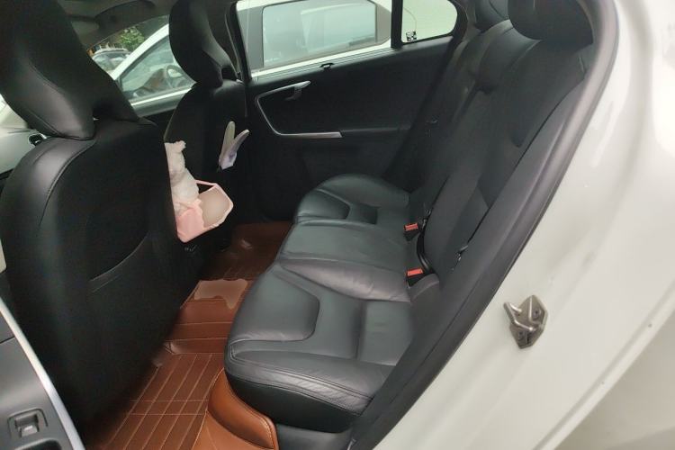 Used Volvo S60 2014 S60L T5 Smart Upgrade Edition Left Rear Seat